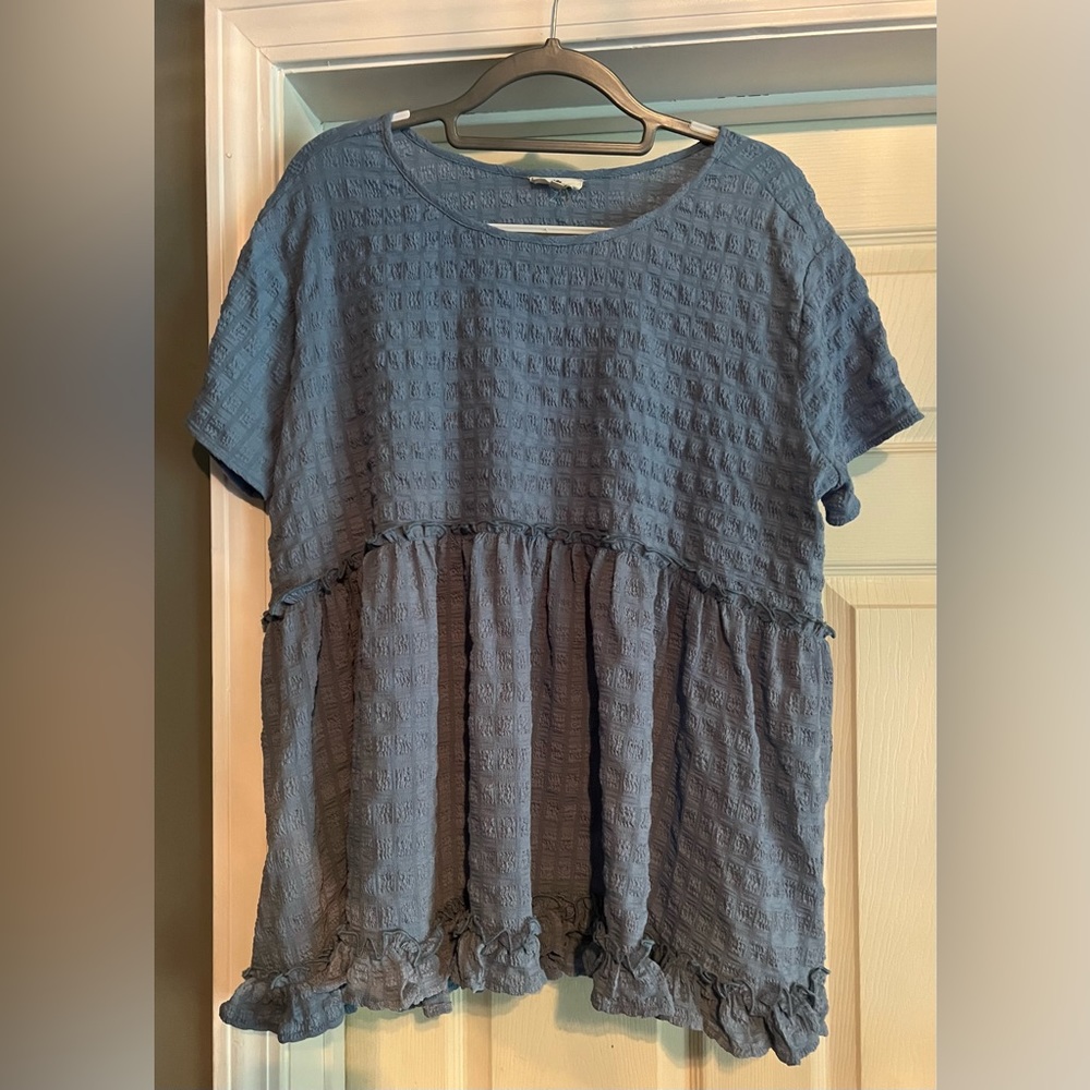 entro women’s flowing short sleeve blouse, large, 60% rayon/40% polyester